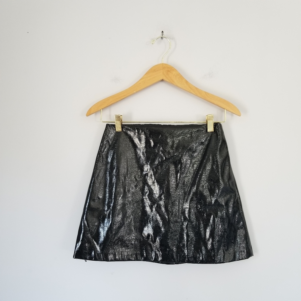 Forever 21 Shiny Black Skirt